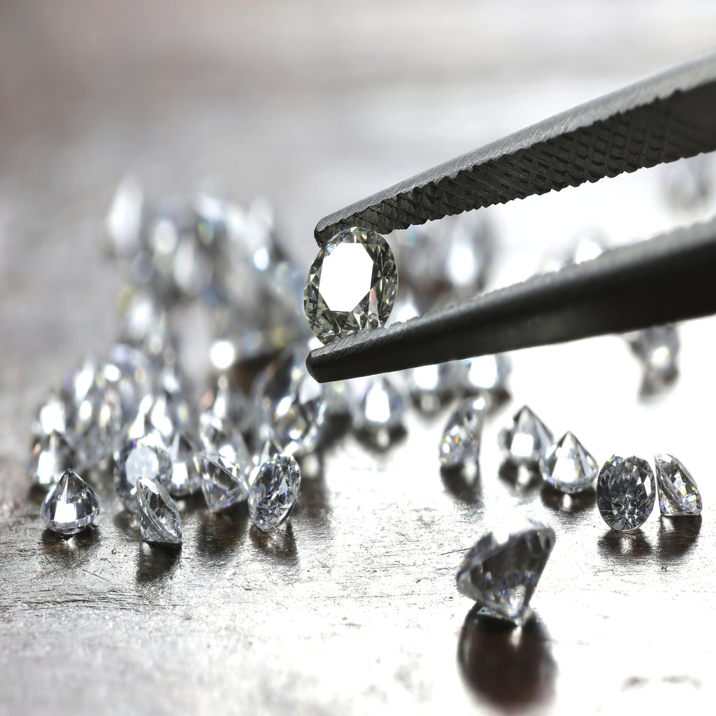 The Diamond Digest: Lab Grown vs Earth Mined Diamonds